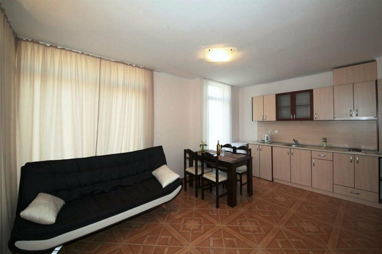 Saint Elena Apartcomplex Sunny Beach Exterior photo